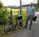 Vintage motorised bicycle - via Daymix