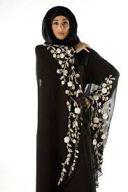 Hijab Style: Akhawat Abaya Couture Launch