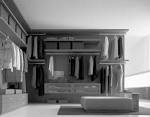 Modern White Themed Walk in Closet Wardrobe Design with Modern ...