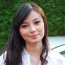 Berita Artis Indonesia Membuat Penasaran