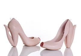 Foto ) Sepatu � sepatu High Heel yang Lucu dan Aneh | MULTIMEDIA SATU