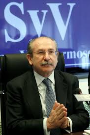 El Santander va a aumentar su participación en Repsol a través de Sacyr
