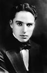 Charlie Chaplin-NRFPT - images?q=tbn:ANd9GcSR7fAJk_IaOAdAD5tBk7ORVHveo9Huk7vZpsSjiw4NkCpD_0a_xz5ISzg