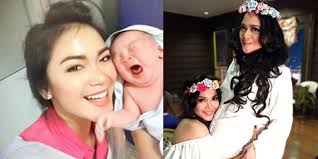Shezy Idris | FOTO: Lahirkan Putri Cantik, Ini Arti Nama Anak ...