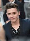 Brooklyn Beckham signs with Arsenal football club - hellomagazine.com