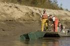 bank of Missouri river to - via Daymix