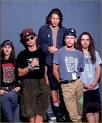 Shannon Hoon Loved Pearl Jam And Eddie Vedder Did Not Like The Bee ...