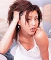 藤原纪香穿性感“露洞裙”出席代言