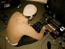 any pics of pics of eddie breckenridge's pedal board of thrice ...