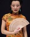http://www.smh.com.au/ffximage/2007/12/04/joan_chen_narrowweb__300x375,0.jpg