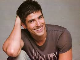 images?q=tbn:ANd9GcSa4YVeoVTryr7Lzzcn9SuFeTvRwiH_T-adTdeEKaOLTEo4hCbaDw