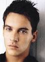http://rikardirene.blognownow.com/uploads/jonathan_rhys_meyers_2010_02.jpg