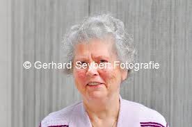 Geldern, 80. Geburtstag Helga Bäumer - Foto 130218seyb017.jpg ...