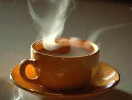 Hot steaming cinnamon tea for weight loss