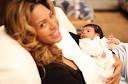 Breaking News: PICS: Meet Blue Ivy Carter!