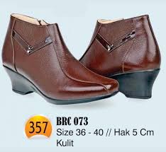 Sepatu Boots Wanita Baricco BRC 073