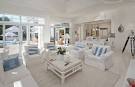 Coastal Style Interiors: Ideas That Bring Home The Breezy Beach Life!