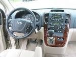 Hyundai Entourage. MotoBurg