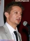 SunOfHollywood.com » Jeremy Renner Becomes Scarlett Johansson's