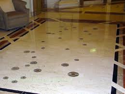 10 Desain Keramik Lantai untuk Rumah | Selingkaran.Com