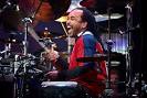 Drummerworld: Carter Beauford