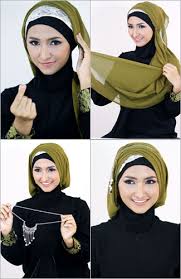 Tutorial Hijab untuk Tampil Elegan Saat Datang ke Pernikahan Teman