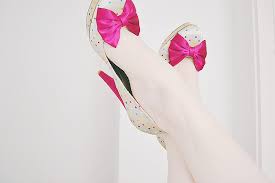 Résultat de recherche d'images pour "fashion girly shoes"