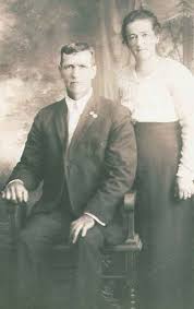 1894-1953-William-and-Anna-wed/large/1894-william-linnell-wed-anna-gansel-2.jpg - 1894-william-linnell-wed-anna-gansel-2