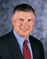 Lee Banks '85 Appointed Sr. VP