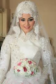 Hijab Bride on Pinterest | Muslim Brides, Bridal Hijab and Wedding ...