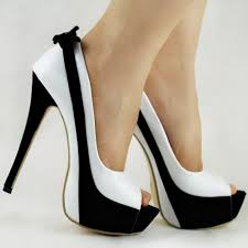 Voluptuous Black and White Heels | Fashionners