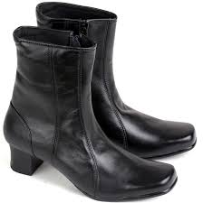 Jual Sepatu Kerja Boots Wanita Kulit Asli E 553