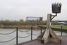 East India Dock Basin Beacon. Erected for the Millennium everyone celebrated - via Daymix