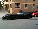 http://www.geeky-gadgets.com/wp-content/uploads/2009/09/replica-batmobile_4.jpg