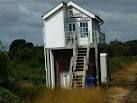 Three Horse Shoes signal box - via Daymix