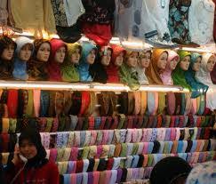Grosir Jilbab dan Kerudung Pasar Baru Bandung - Sentral Grosir ...