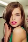 Julia Saner - alle Infos und