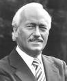 The late Colin Chapman - colin_chapman_tie
