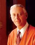 Roy Davis. Experience Kriya yoga, a concentrated approach to self-discovery ... - images?q=tbn:ANd9GcSxA1xiXHT37cQeot5XG-y8FZj-zyEN_5V159nbWQN2grzuAJbnYsif7sCk