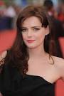 http://www4.pictures.zimbio.com/gi/Roxane%2BMesquida%2BWill%2BMeet%2BTall%2BDark%2BStranger%2BNtbJGtEguLHl.jpg