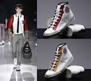 http://www.handbagsbest.com/wp-content/uploads/2011/03/gucci-shoes.jpg