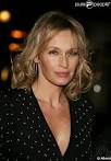 http://static1.purepeople.com/articles/3/25/64/3/%40/176355-estelle-lefebure-637x0-3.jpg