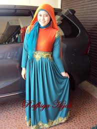 Style Model Gaun Pesta Ala Hijabers