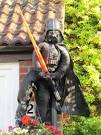 SU5386 : Darth Vader - via Daymix