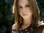 http://www.stud-center.com/wallpaper/lacey-chabert/lacey-chabert-89063.jpg