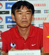 HA NOI — Phan Thanh Hung will be in charge of the national men's football ... - temporary-phan-thanh-hung-charge-national-men-team-months-vna-vns-346585