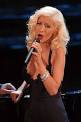 Image <b>Christina Aguilera</b> performing Picture