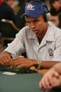 http://w.fulltiltcdn.net/images/global/content/our-team/team-full-tilt/photos/phil-ivey-07.jpg