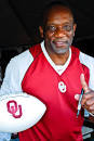 BILLY SIMS CRASHES A FIRST BIRTHDAY PARTY - Every Day Should Be ...