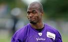 Adrian Peterson Looking for a House in Dallas | Robert Littal.